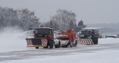 Ciężki sprzęt K.O.L. z Nowego Glinnika