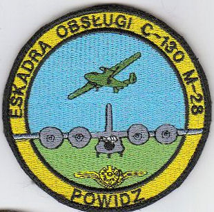Eskadra obsługi c-130 i m-28 Powidz.jpg