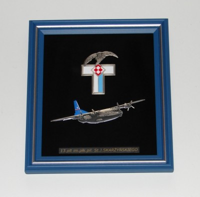 An-12.JPG