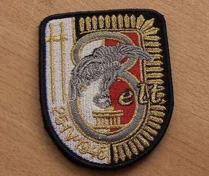 422505808.jpg