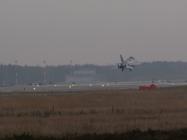 lask_f_16[1].jpg