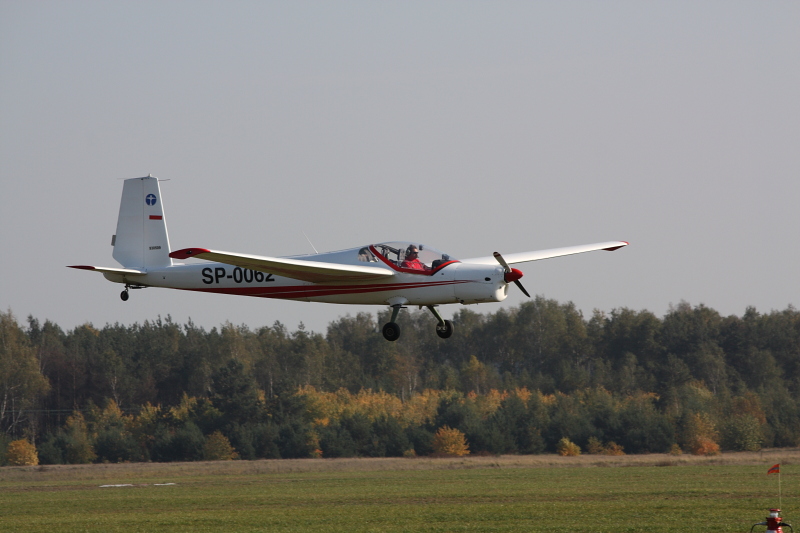 LET L-13